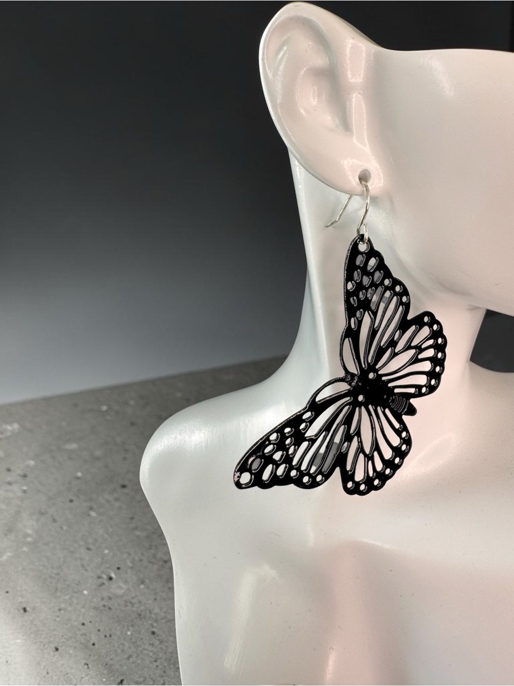 Black Metal Butterfly Cutout Dangle Earrings - SKU C